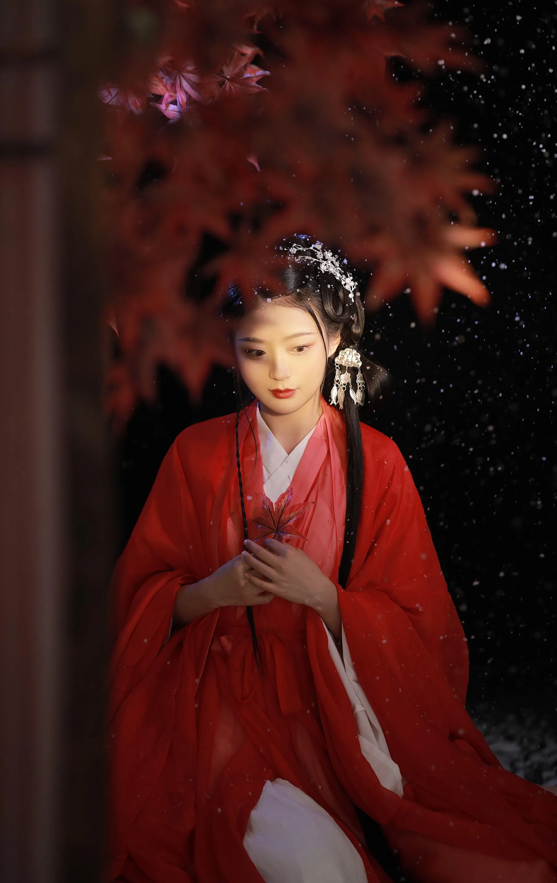 [艺图语] 2022.06.28 夜深知雪重 nya酱的铃铛铛 [22P]插图1